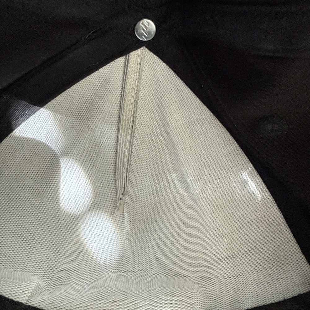 Santa Cruz Classic Hand Cap‎ - Black cap is a structure low profile 4738 - Picture 6 of 7